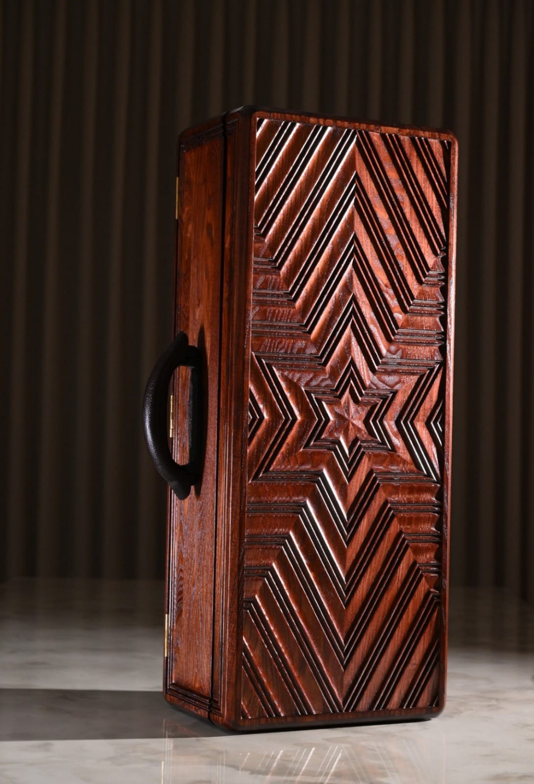 Classic Aron Kodesh Classic Aron Kodesh