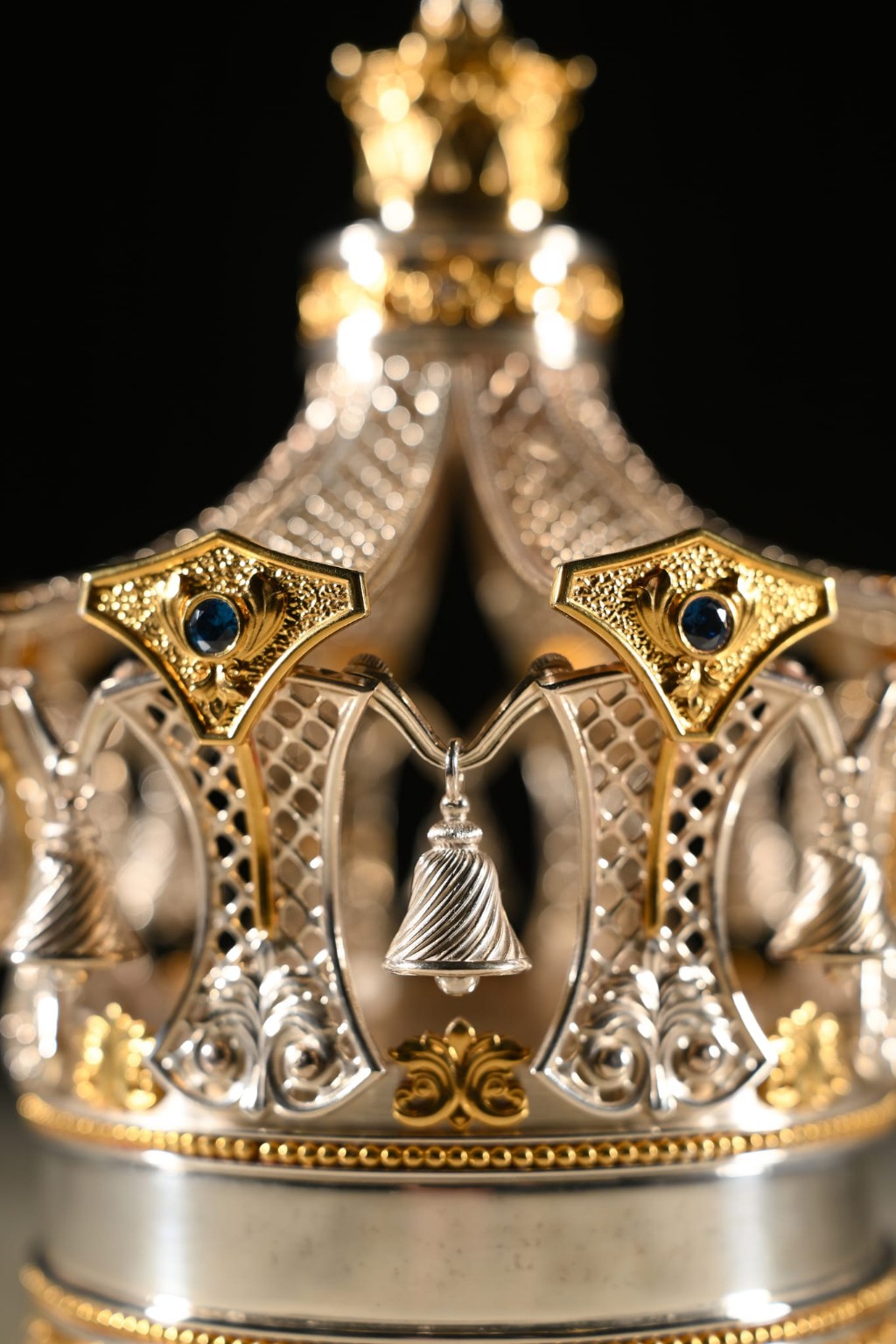 Torah Crown - Photo 4 Torah Crown - Photo 4